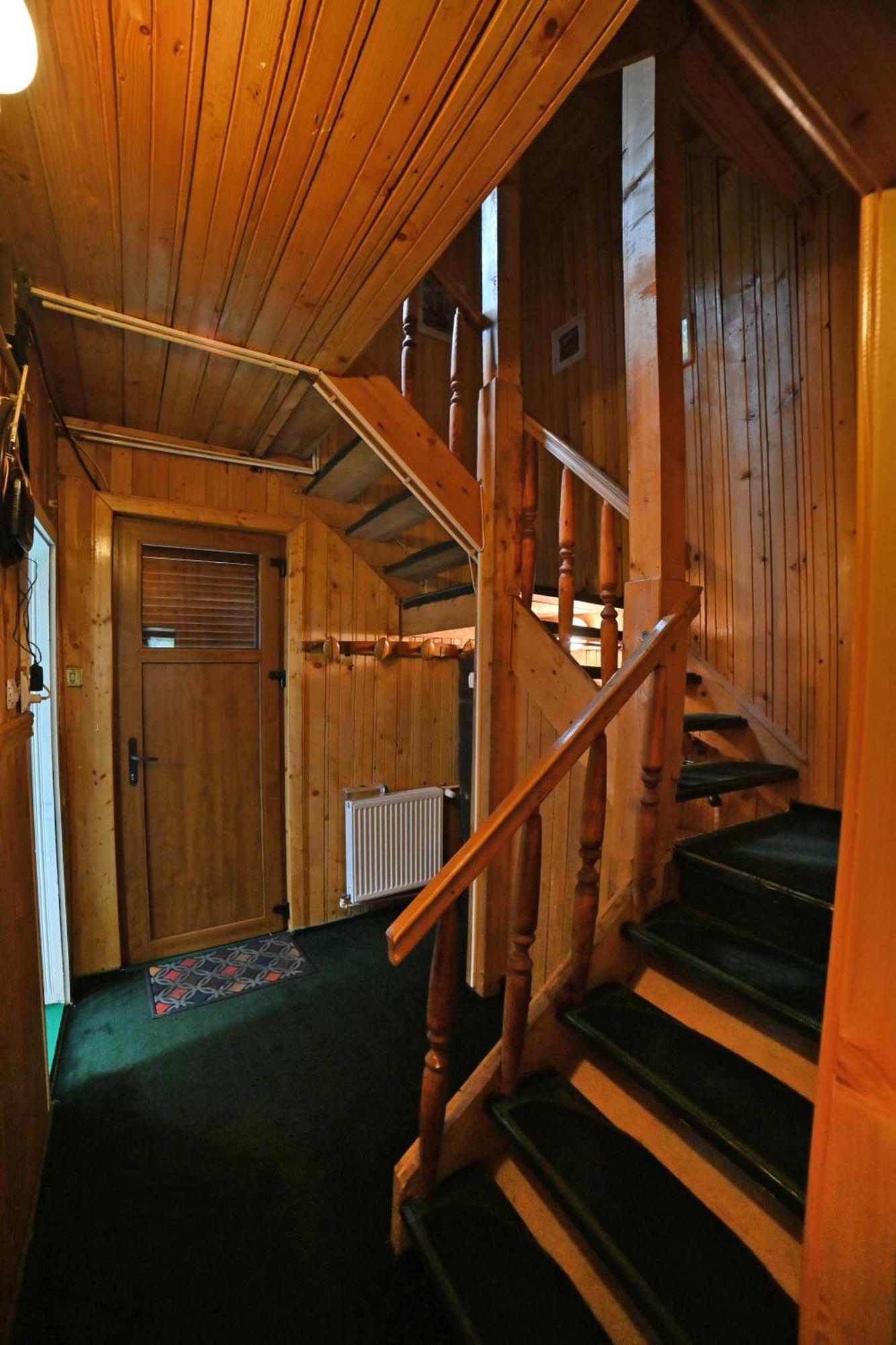 Casa De Vacanta Satic Piatra Craiului La Doi Viermi Exterior foto